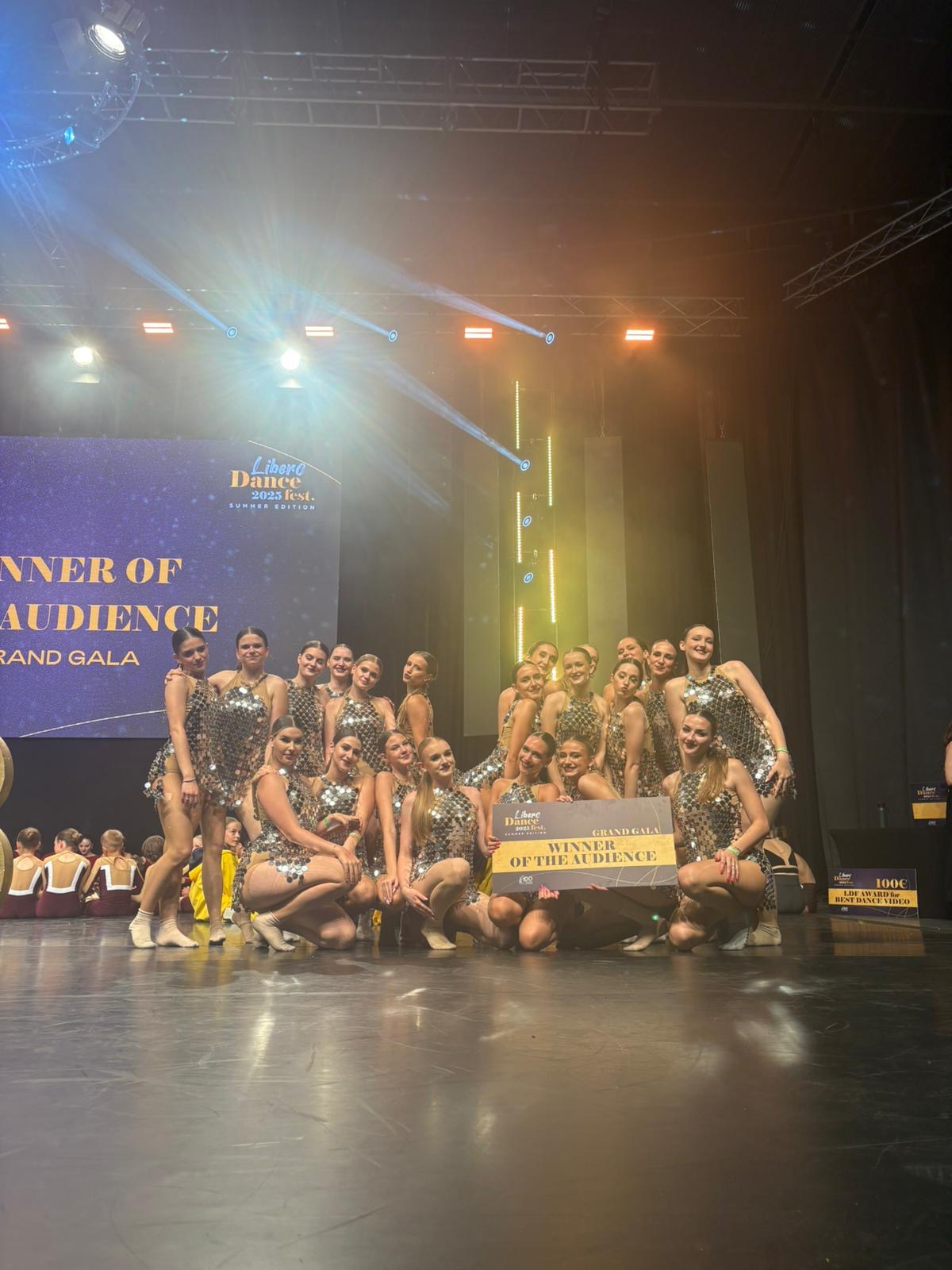 beac6494-f26b-4fe6-b195-652400679949