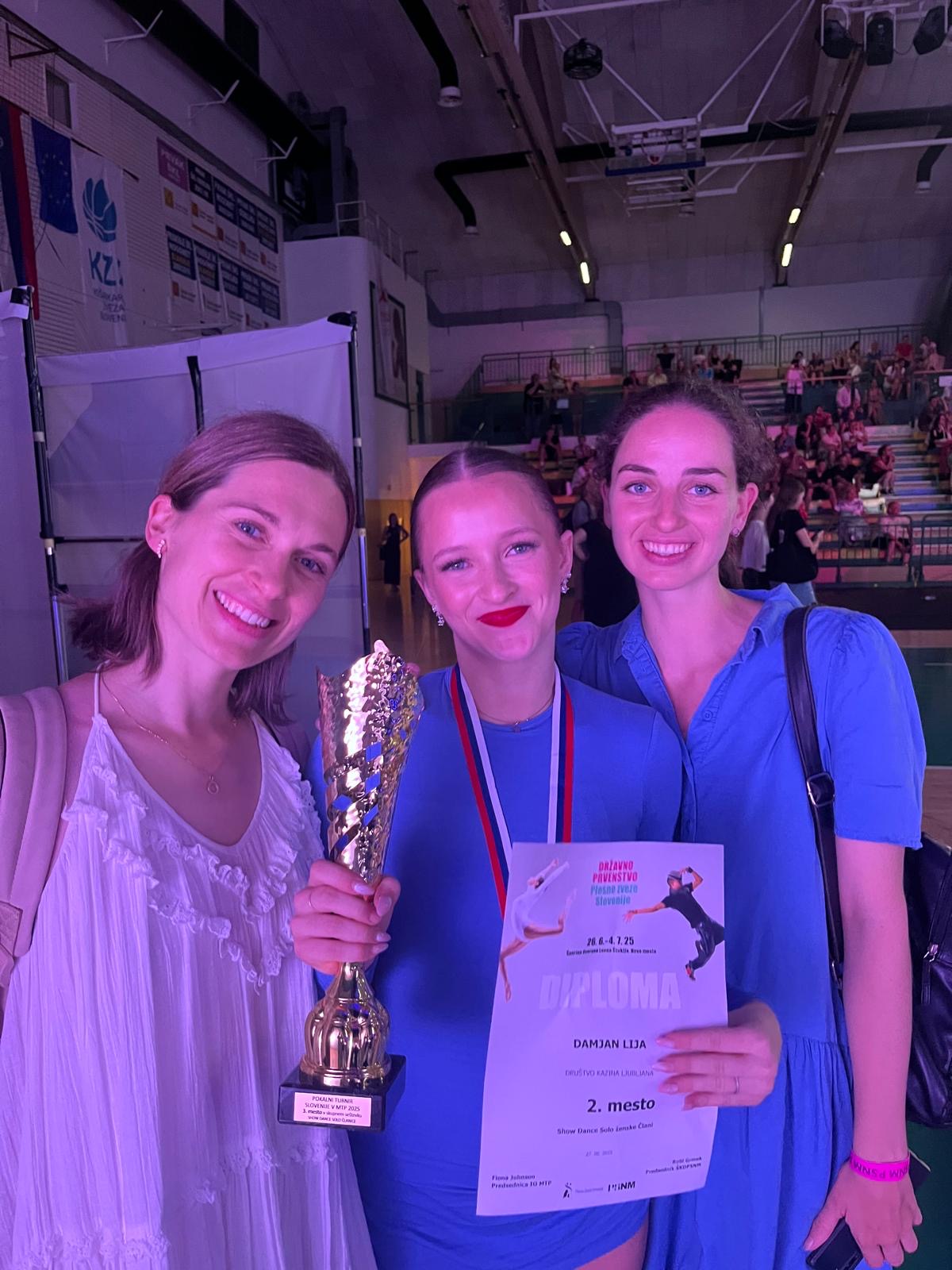 c0a2661f-ea57-43b7-8a76-54db4bf50e64